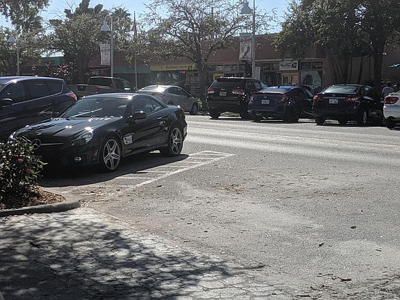3rd image of 5443 31st Ave S