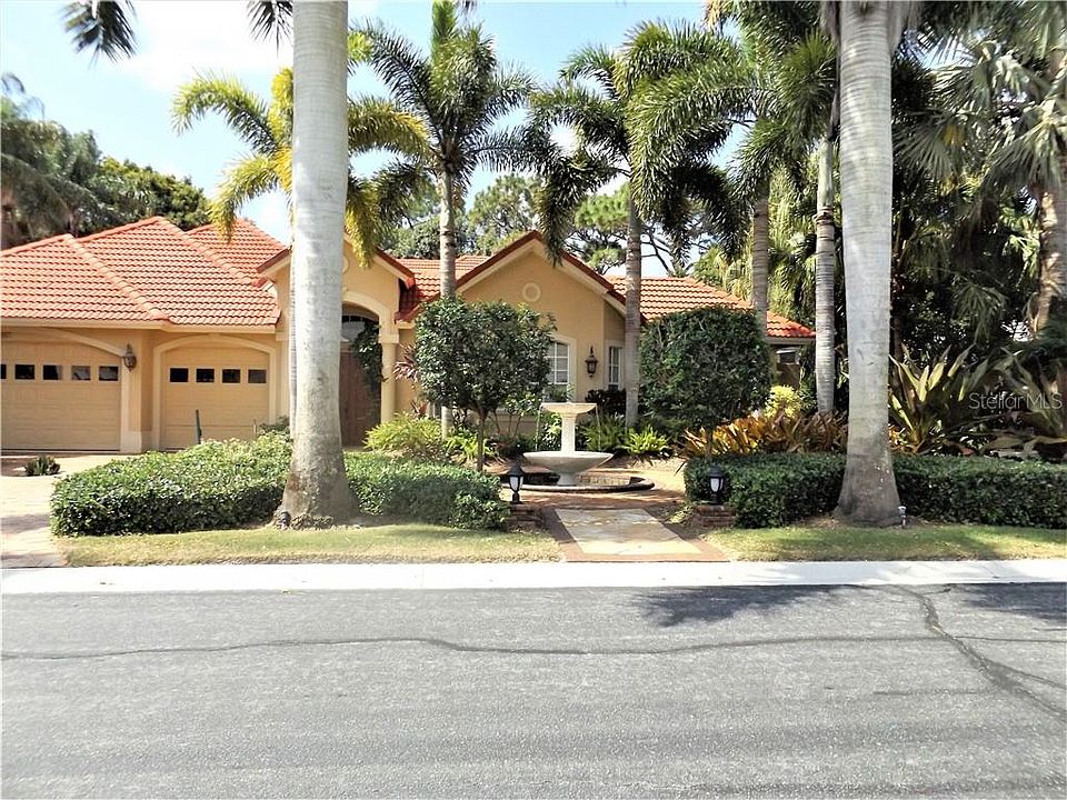 1st image of 397 Autumn Chase Dr