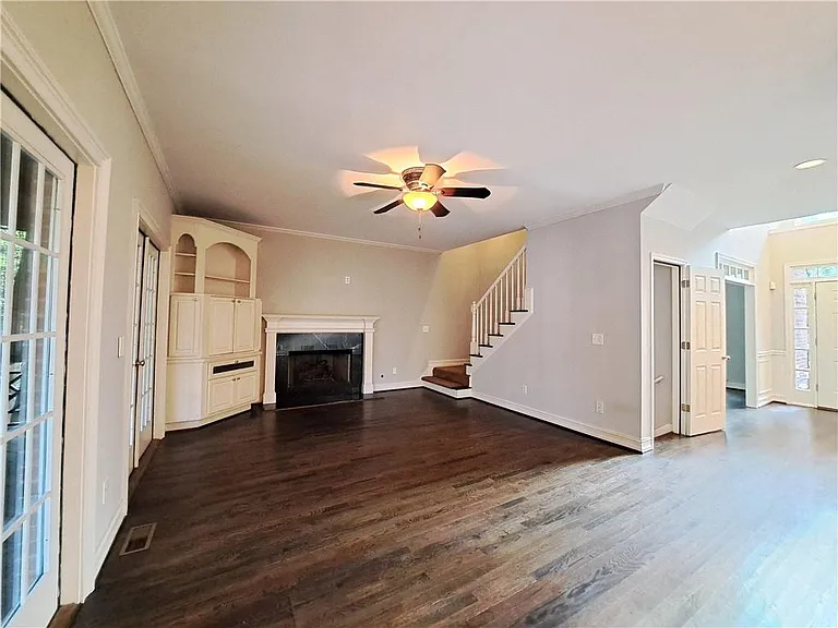 2242 Lenox Walk — Photo 25