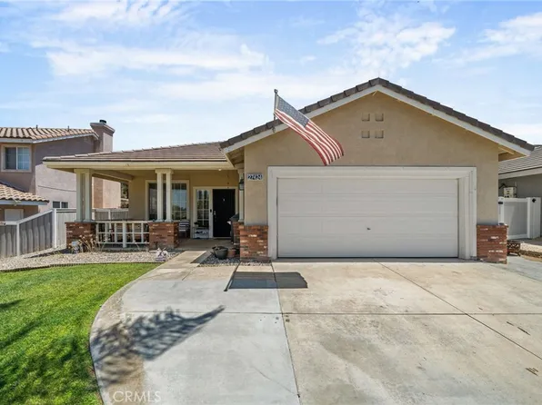27424 Cobble Dr, Corona, CA 92883