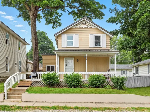 211 N Poplar St, Lagrange, IN 46761