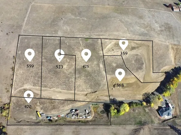 523 Ladybug Ln, Roseburg, OR 97470