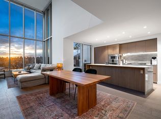 1500 Fern St #2406, North Vancouver, BC V7J 0A9