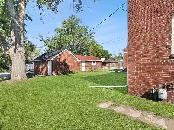 3rd image of 3606 Harrison St