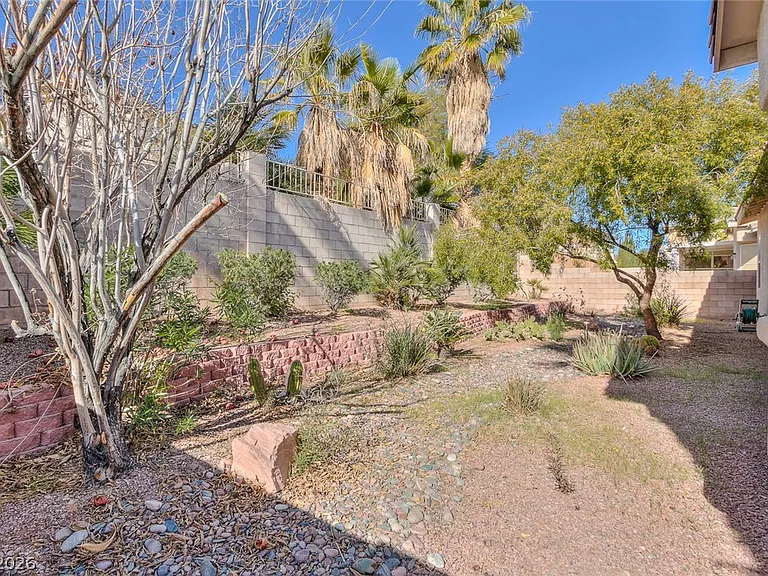 3131 Surf Spray St — Photo 51