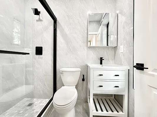 Rented by Purple Stone Realty LLC | media 2