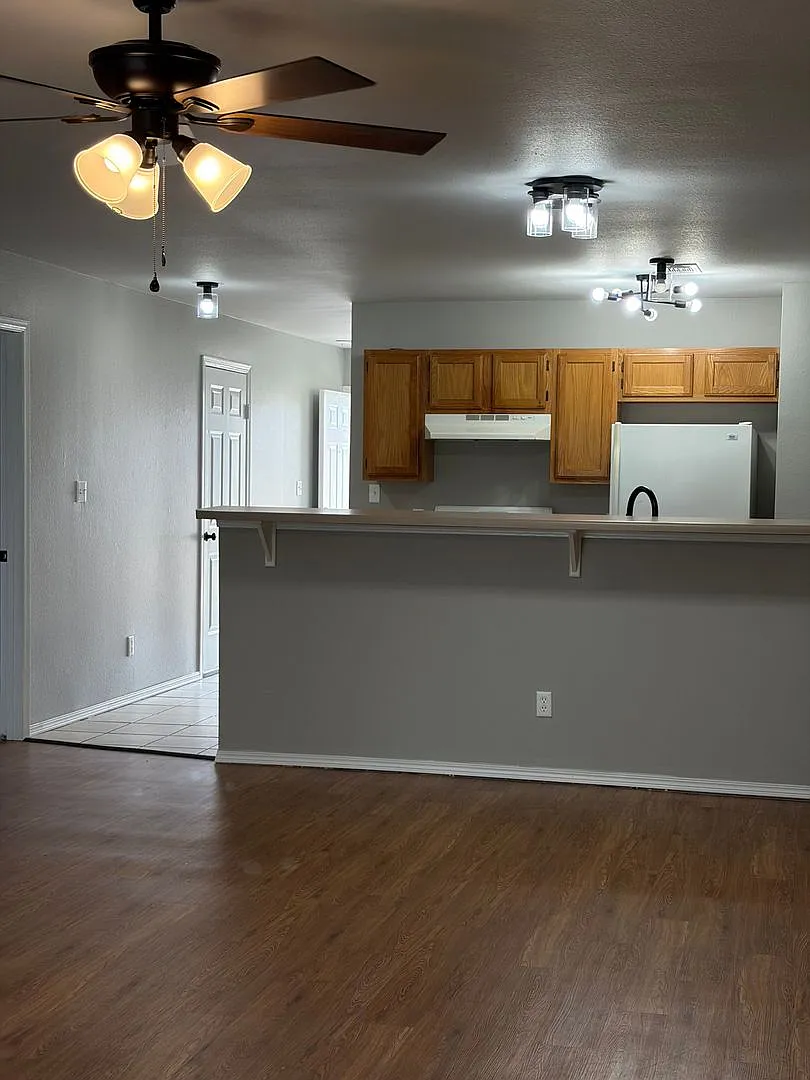 Westwood Duplexes — Photo 2