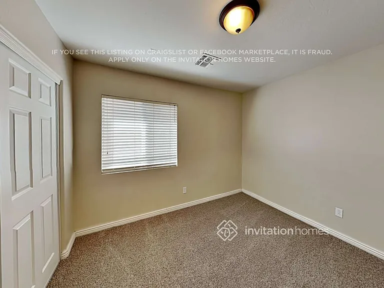 11989 W Almeria Rd — Photo 11