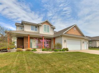 3321 Foxley Dr, Ames, IA 50010