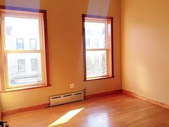 Rented by Rapid Realty Cobble Hill