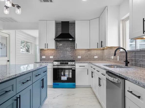 662 Fox Ave, Lewisville, TX 75057