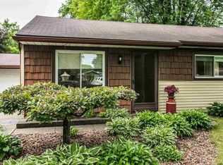 50941 Dartmoor Dr, Shelby Township, MI 48317