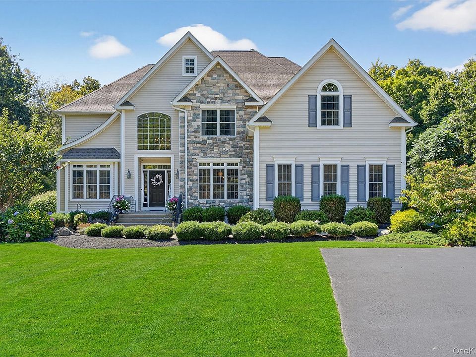 1st image of 161 Shagbark Lane