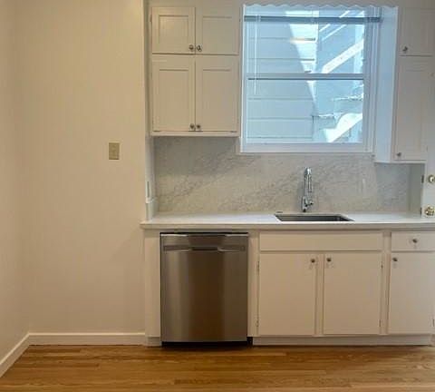 5th image of 3315 Octavia St APT 1