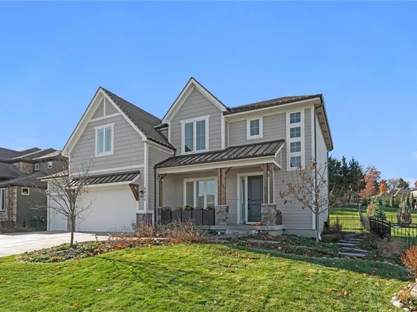 6820 Marion St, Shawnee, KS 66218