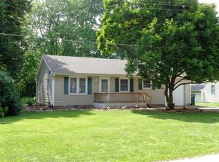 275 S Roosevelt St, Warrensburg, IL