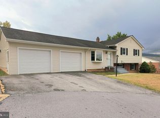 288 Locust Dr, Strasburg, VA 22657