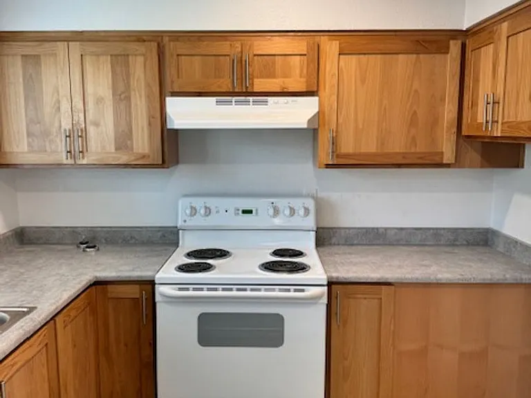 1116 Stevens St — Photo 3