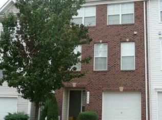 45550 Lake Haven Ter, Sterling, VA 20165