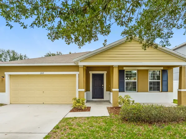 3728 Umbrella Ct, Tavares, FL 32778