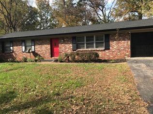 1701 Kemper Ln, Knoxville, TN 37920