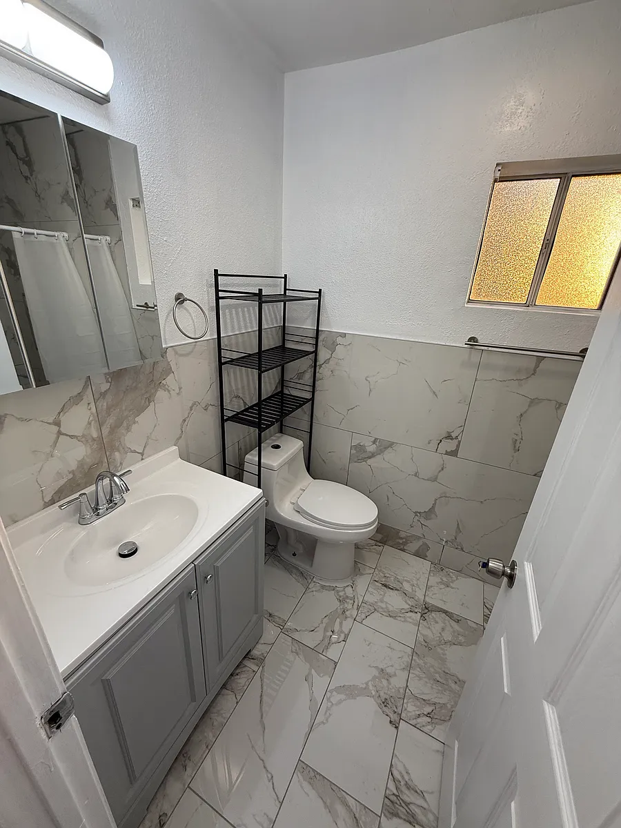 Building Photo - 182 Santa Rosa Dr #ADU
