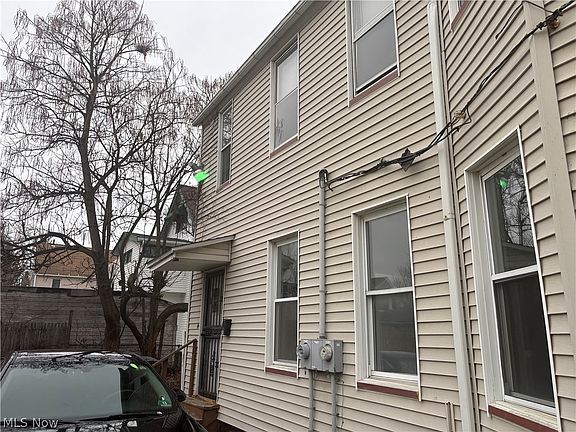 4th image of 1214 E 74th St