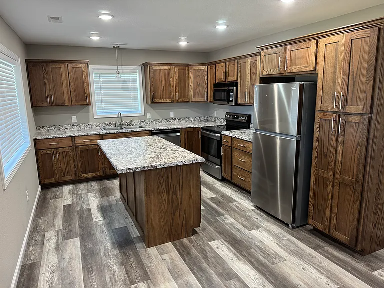 1617-1619-1637 1617ripley160e #1617 — Photo 10