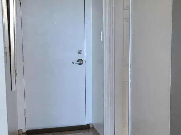 6030 N Sheridan Rd APT 510, Chicago, IL 60660