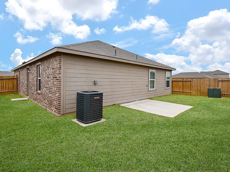 405 Texas Olive Dr — Photo 41