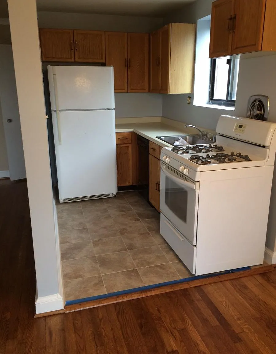 2 bed, 850 sqft, $2,950 — Photo 2