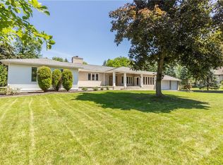 100 Shaftsbury Rd, Rochester, NY 14610