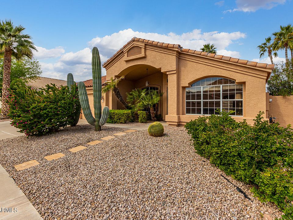 1st image of 1390 W RAVEN Drive