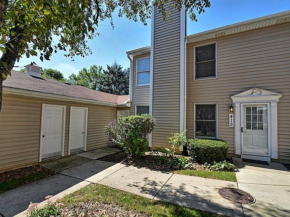 3rd image of 415 Kensington Ct