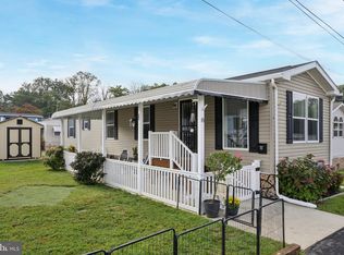 8 Travelo Ln, Media, PA 19063