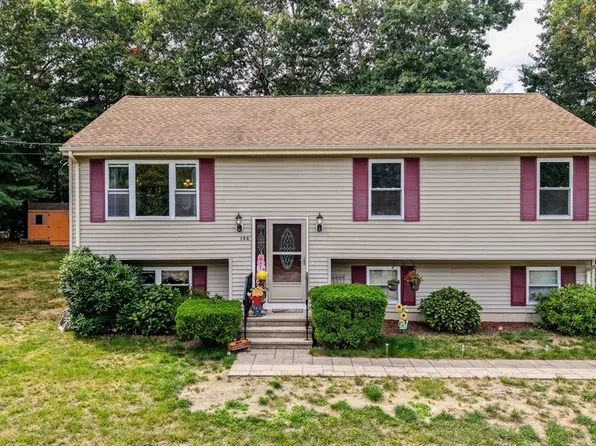106 Alicia Dr, Taunton, MA 02780