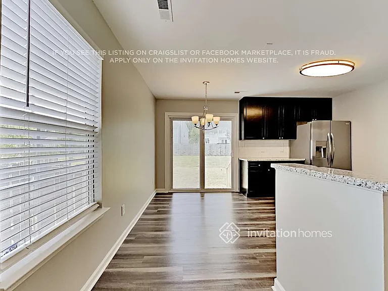 14633 Arlandes Dr — Photo 8
