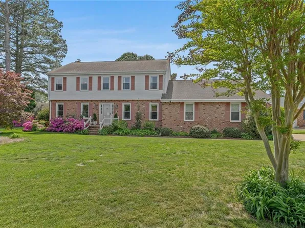 1101 Kings Way Dr, Virginia Beach, VA 23455