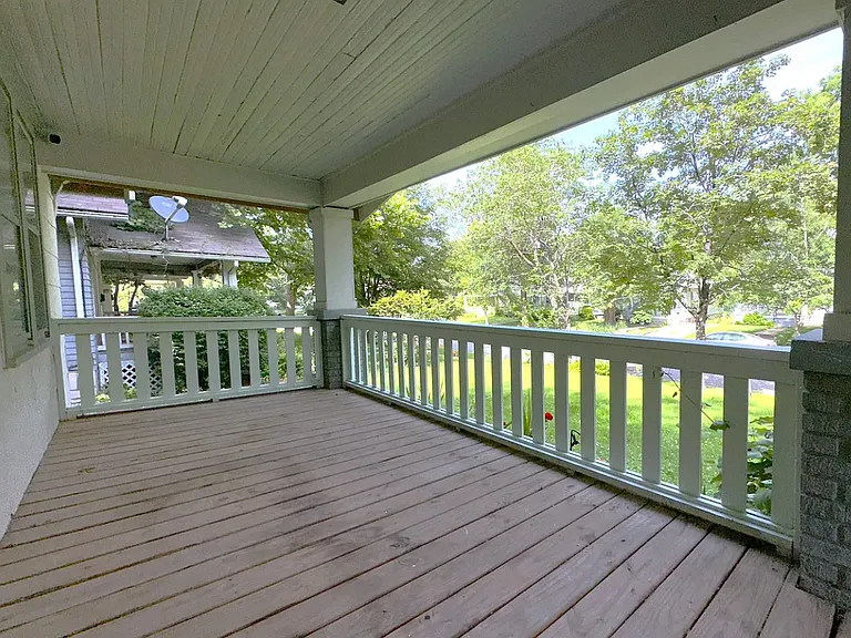 1213 SW Plass Ave — Photo 3