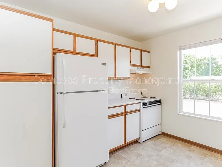 Hightree Townhomes — Photo 7