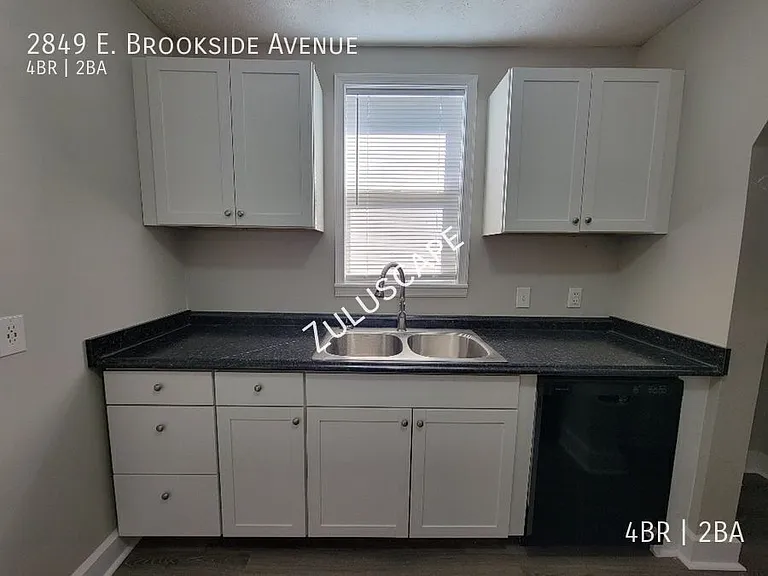 2849 E Brookside Ave — Photo 10