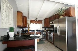 2nd image of 119 El Campo Dr