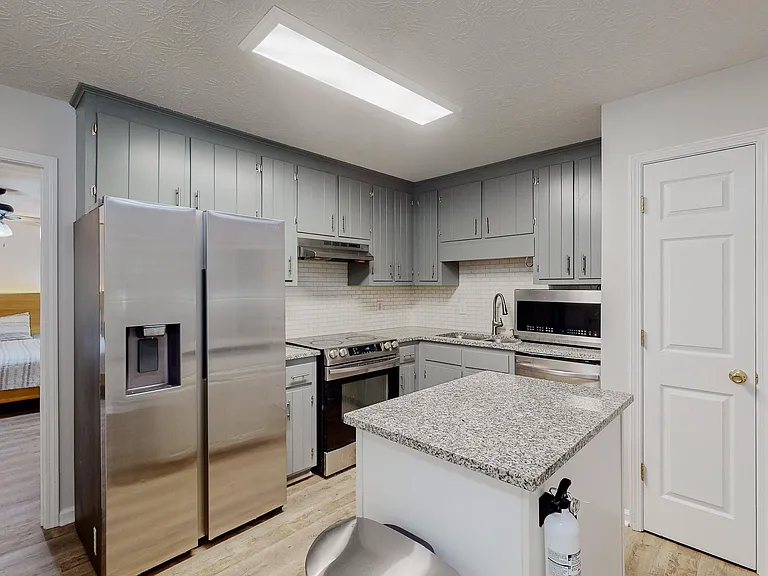 Big Oak Cir — Photo 8