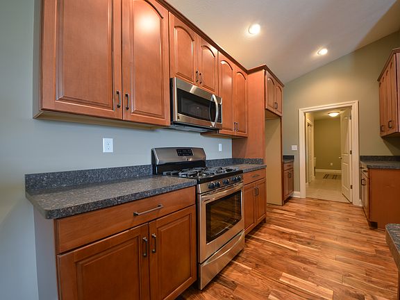 5th image of 1406 Bourdeaux Way