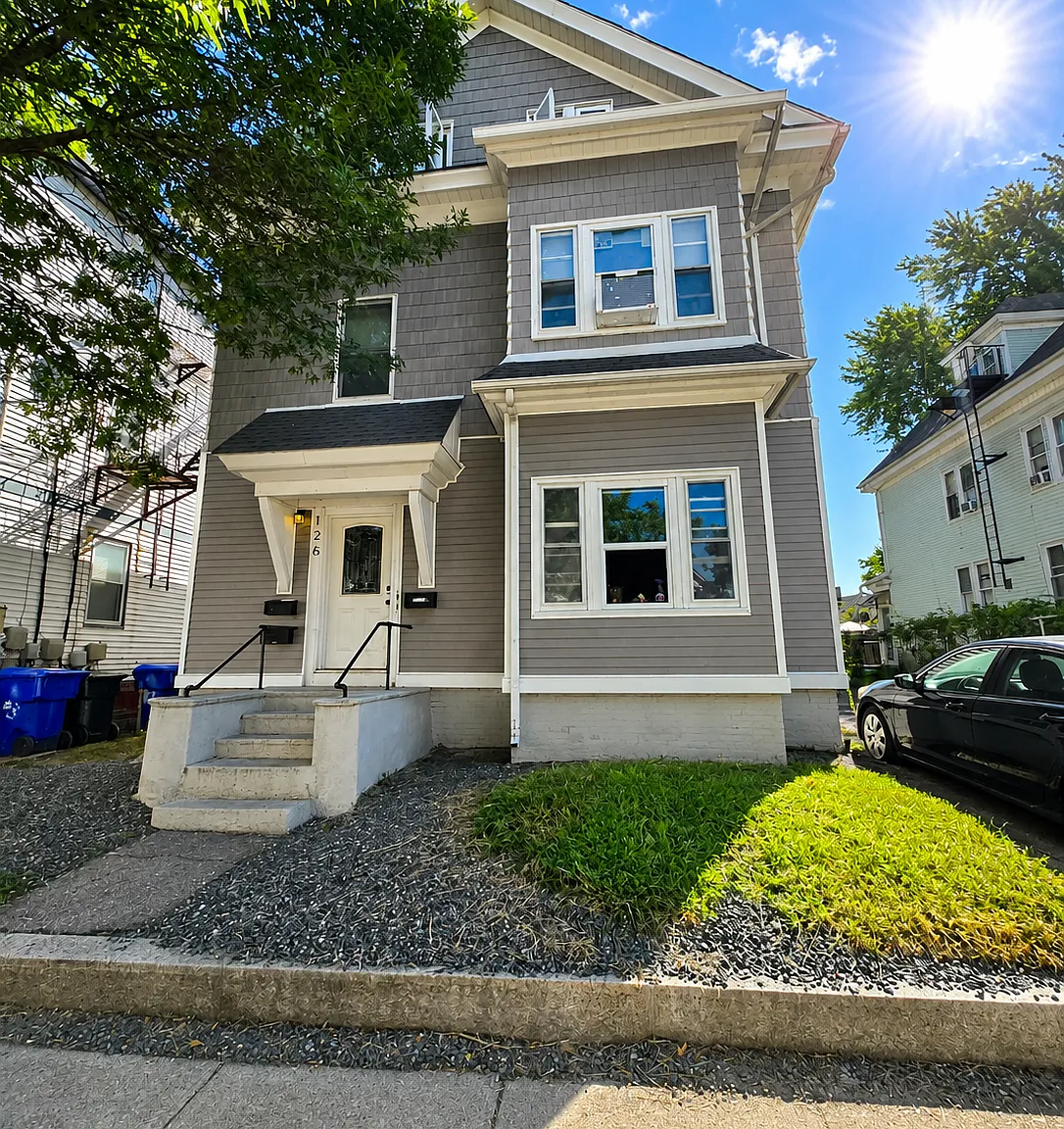 1 bed, 550 sqft, $1,000 — Photo 1