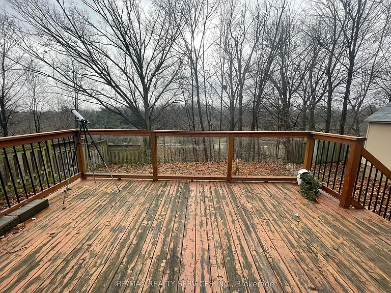 109 River Rd — Photo 17