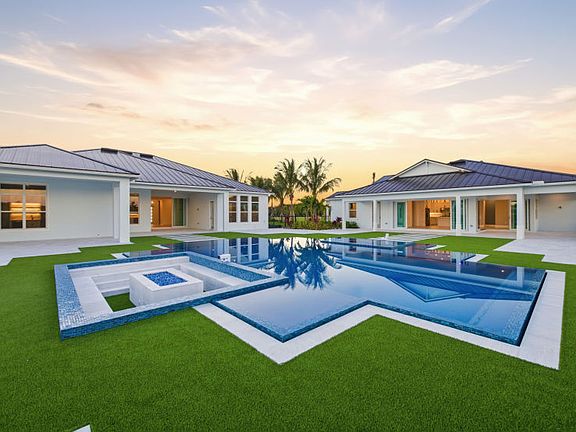 Private Waterfront Oasis