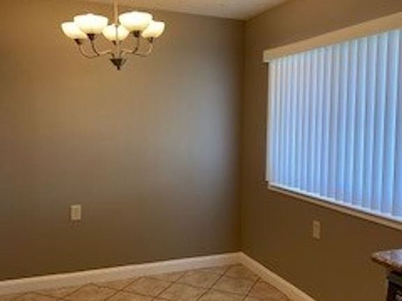 2nd image of 5989 Lake Crest Way APT 1