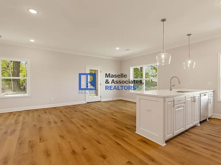 359 Willow Way — Photo 11