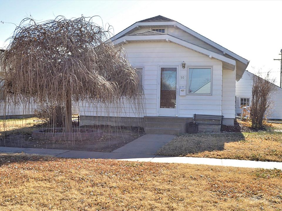 1st image of 501 E 1st St
